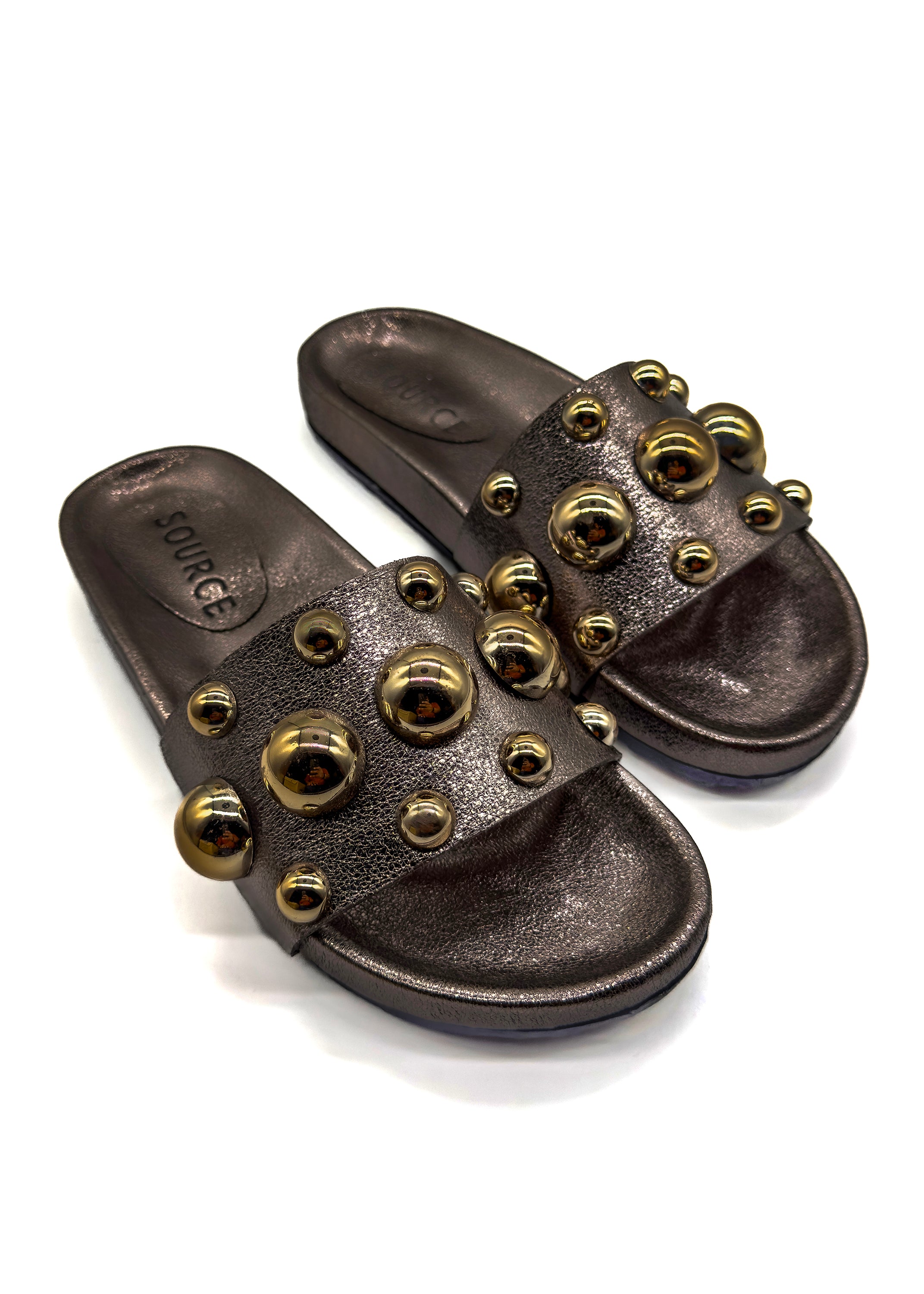 Charcoal Gia Bold Slide Source